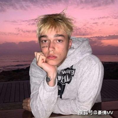 欧美人剔牙解压图片