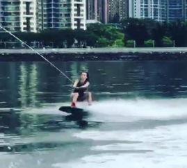 欧美泳衣姿势图集图片,时尚与健康的完美融合